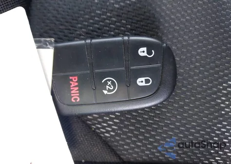 2017 Jeep Renegade Latitude 4X4 from USA, damaged, VIN ZACCJBBBXHPF22497